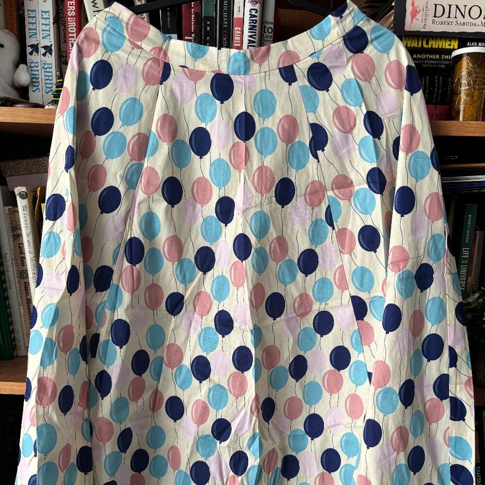Collectif X Top Vintage Size UK 12/US 8 Skirt Cream with Blue and Pink Balloons